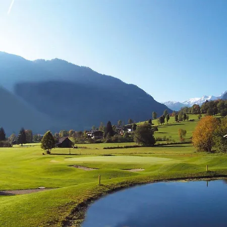 Cozy Apartment In Niedernsill With A Great View Chalet *