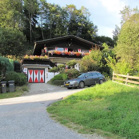 Cozy Apartment In Niedernsill With A Great View Niedernsill
